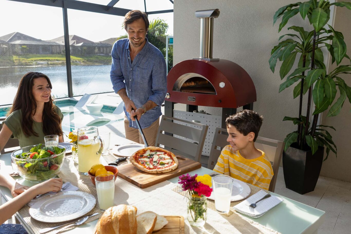 Eigener Pizzaofen für den Garten, Ihre Outdoorküche oder die Terrasse von Flammenspiel Essen