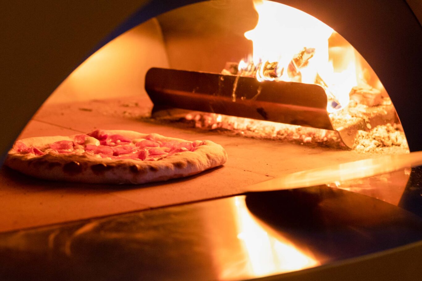 Flammenspiel_ALFA_Pizzaofen_Slider_4